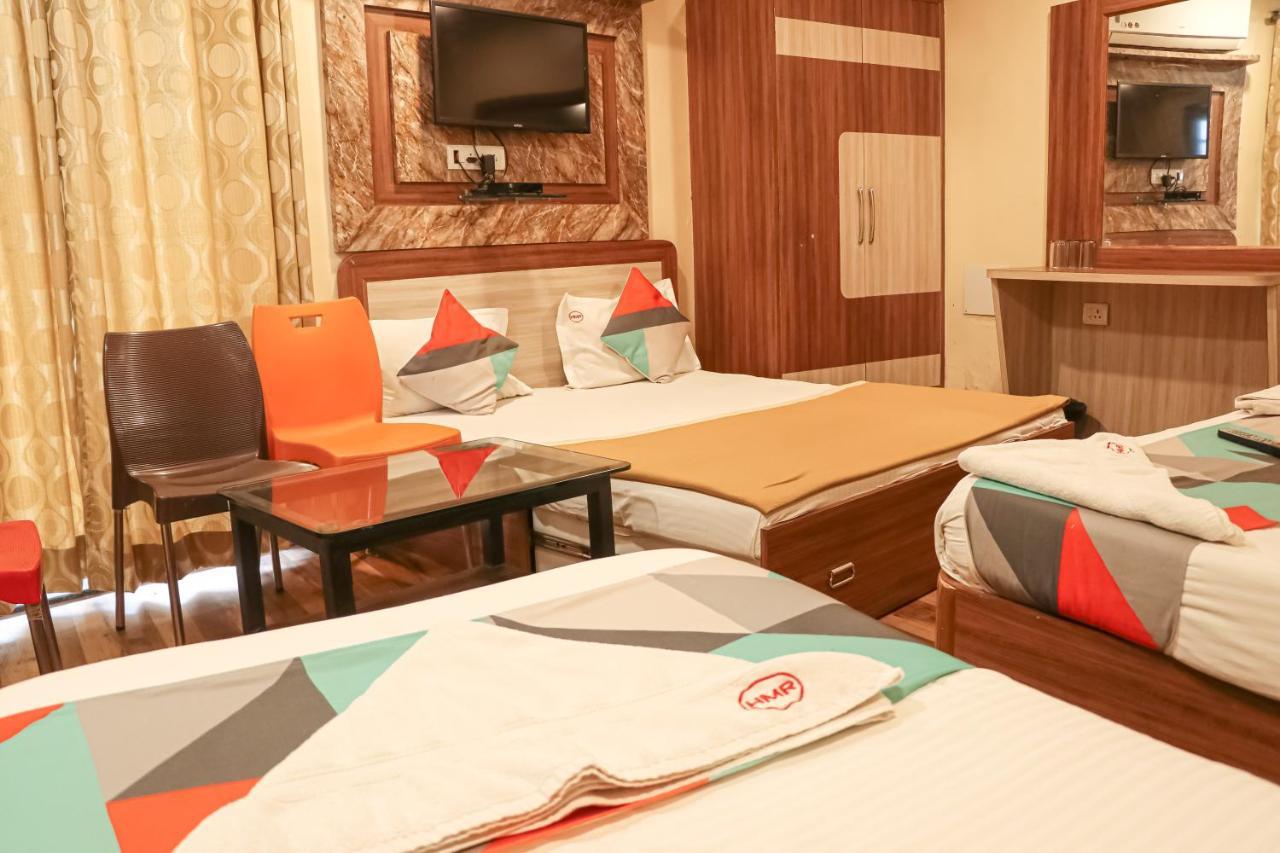 Hotel Mukesh Residency Pune Bagian luar foto