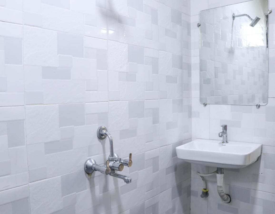 Hotel Mukesh Residency Pune Bagian luar foto